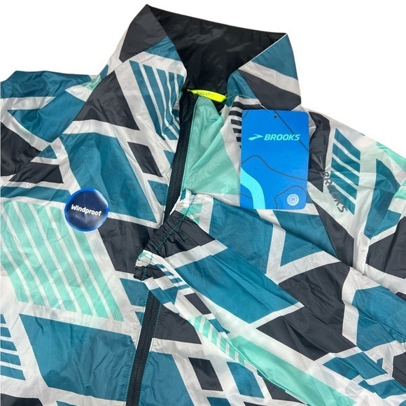 Brooks LSD Jacket‎ Womens Medium Ocean Wave Running Packable Windproof NWT! - Picture 1 of 13